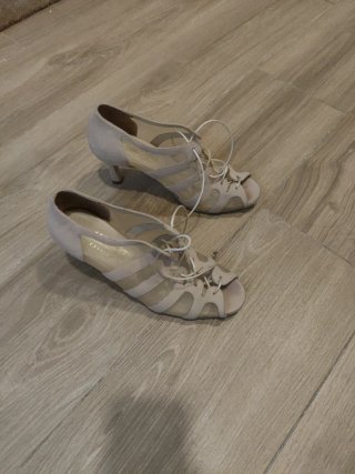Zapatillas de baile beige rosado