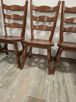 Juego de 4 sillas rústicas de madera maciza