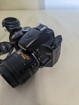 Fotocamera Nikon + Obiettivi e Zaino