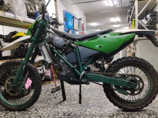 BMW G 450X se vende recambio no entera