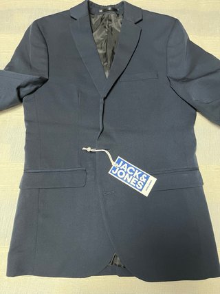 Traje Jack & Jons junior. Talla 164 (14 años)