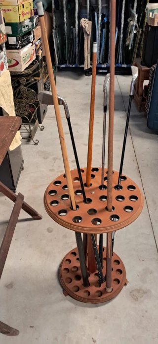 Soporte para bastones y palos de golf