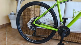 CANNONDALE TRAIL 8 bicicleta