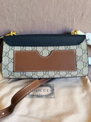 Bolso Gucci Negro y Beige