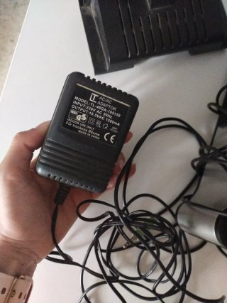 Altavoces Genius Negro y Plata