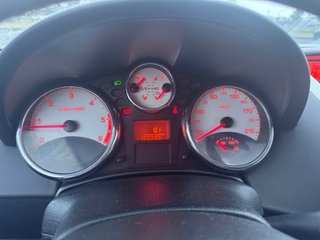 Peugeot 207 3p 1.6hdi 90cv
