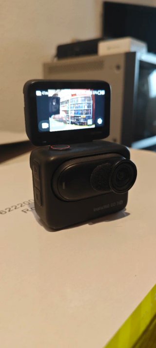 Insta360 GO 3S Cámara Negra con caja