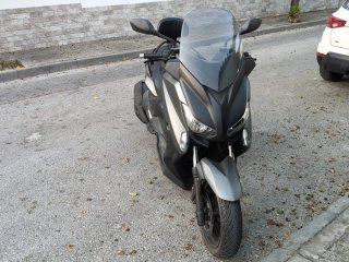 Yamaha XMAX 400 Gris Maxi-Scooter