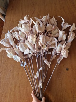 Flores decorativas artificiales