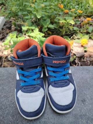 Scarpe Primigi bambino blu e arancioni