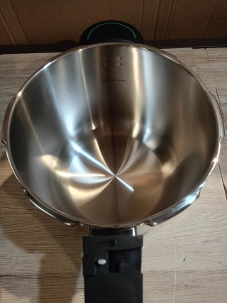 Olla a presión Monix Presto 7L Desperfecto
