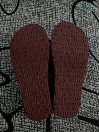 Sandalias Guess Vino