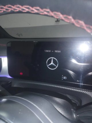 Mercedes-Benz CLA200 2023
