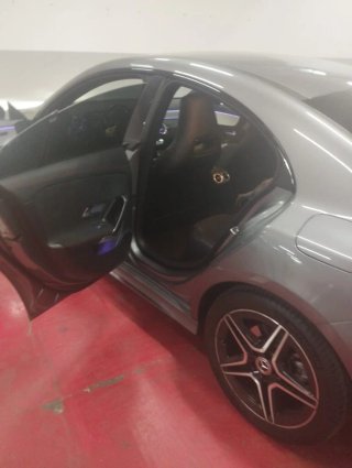 Mercedes-Benz CLA200 2023