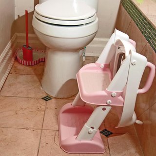 Asiento de inodoro infantil HAUSPROFI con escalone