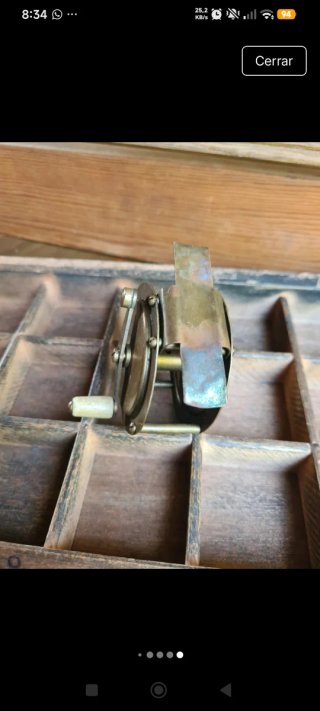 Carrete antiguo latón y hueso + caña de bambú