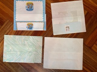 Conjunto de Papel de Carta y Sobres
