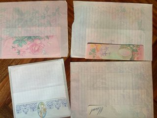 Conjunto de Papel de Carta y Sobres