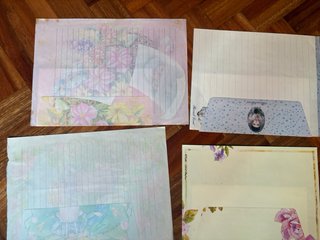 Conjunto de Papel de Carta y Sobres