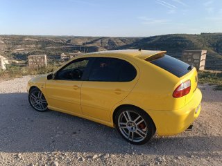 SEAT Leon Cupra r 2003