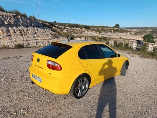 SEAT Leon Cupra r 2003