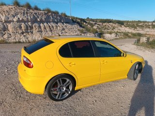 SEAT Leon Cupra r 2003