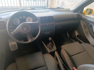 SEAT Leon Cupra r 2003