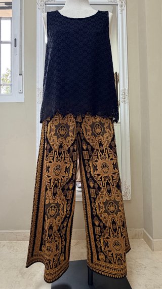 Pantalón culotte estampado Zara