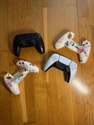 Playstation 5 con mandos y caja original