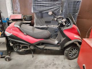 Piaggio MP3 125cc Scooter