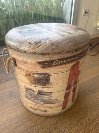 Baúl decorativo madera y plástico