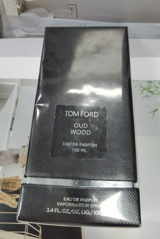 Perfume Tom Ford Oud Wood 100ml EDP sellado nuevo