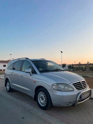 SsangYong Rodius 2010