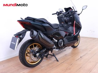 YAMAHA T-MAX 560 TECH MAX