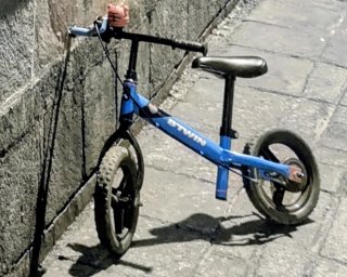 Bicicleta de equilibrio azul Btwin