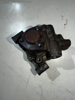 Bomba Dirección  A0044561301