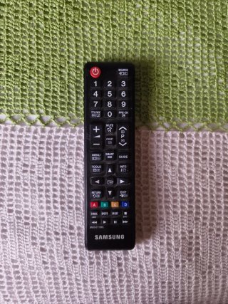 Televisor Samsung 32' Negro