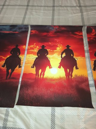 Poster RDR2 Cowboys Pôr do Sol