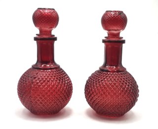 Pareja de decantadores texturizados rojo rubí
