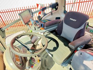 TRACTOR FENDT 826 PROFI PLUS