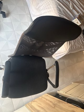 Silla de escritorio negra