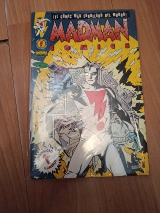 Madman colección 5 comics, como nueva