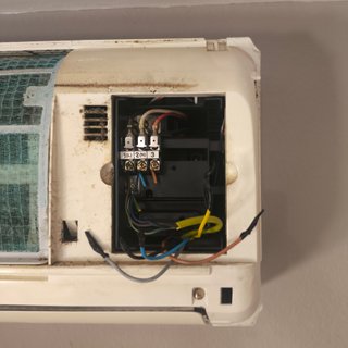 Ayudante obra,agua, climatización, electricidad