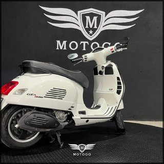 VESPA GTS 300 2012