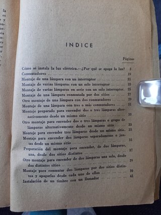 [265] El electricista en casa (años 40)