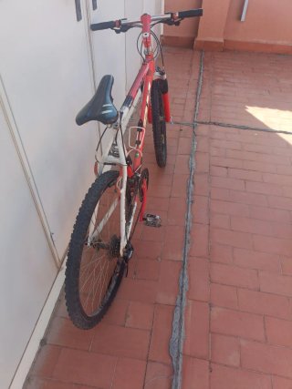 Bicicleta BH Coronas Roja
