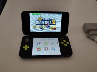 Nintendo 2DS XL Verde + Juegos