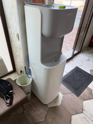 Fuente de agua Atrium Salud