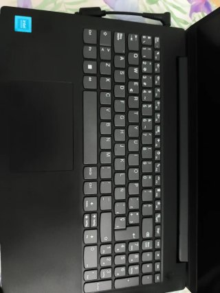 Lenovo V15 G2 Celeron N4500 8/256GB Nuevo