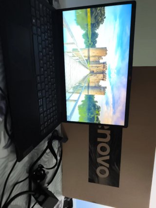 Lenovo V15 G2 Celeron N4500 8/256GB Nuevo